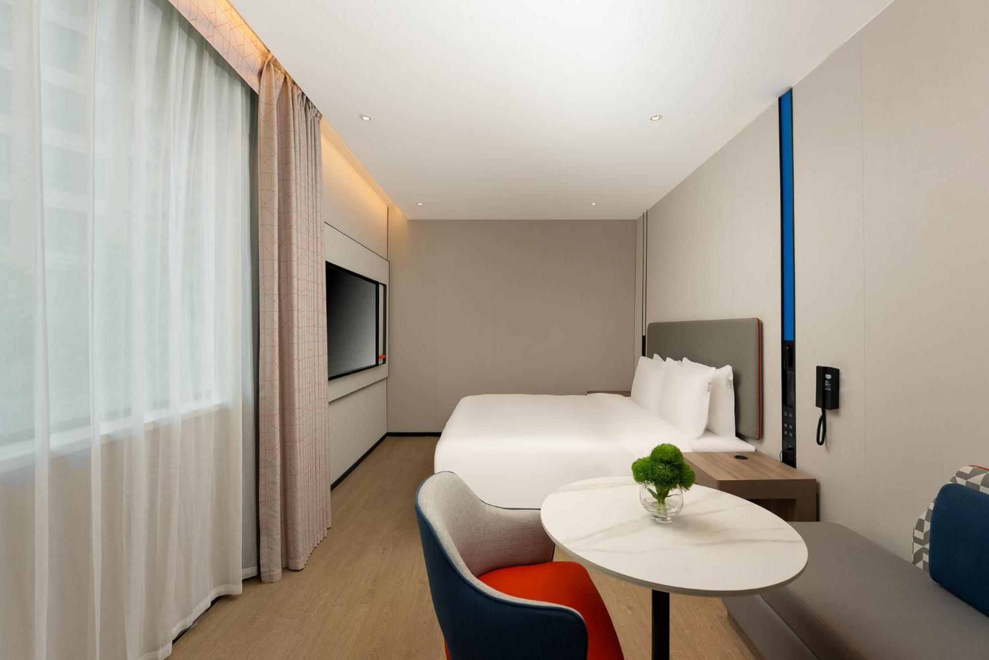 Holiday Inn Express Shanghai Jing'An Temple By Ihg 外观 照片